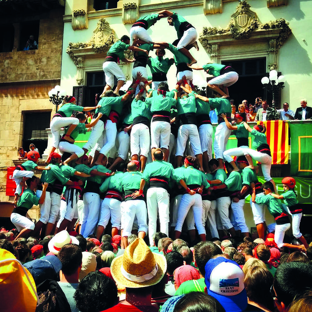 Folre i manilles del 3 de 10 dels Castellers de Vilafranca