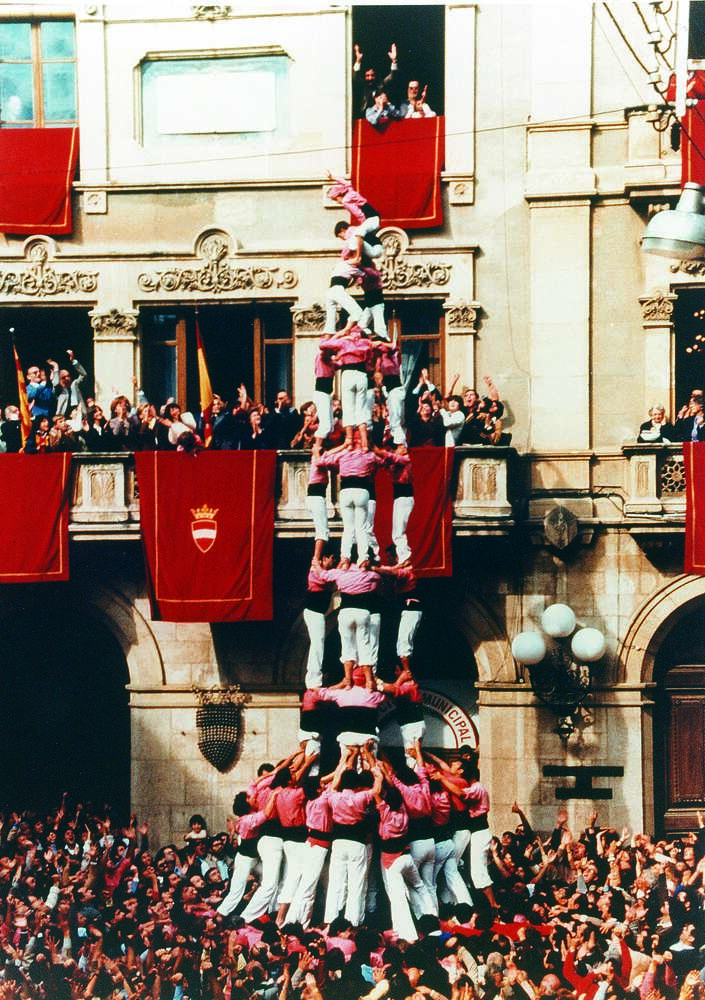 primer castell de 9 del segle XX, 4d9f Colla Vella dels Xiquets de Valls